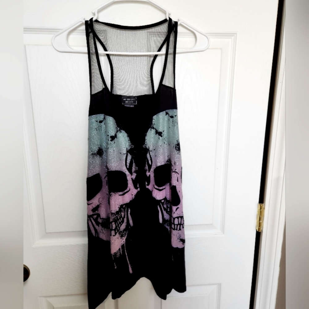 Midnight hour Skull Racerback tank Size Small